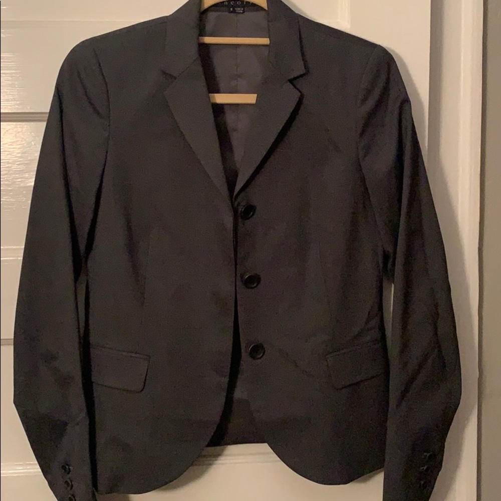 Dark grey Theory suit jacket size 8